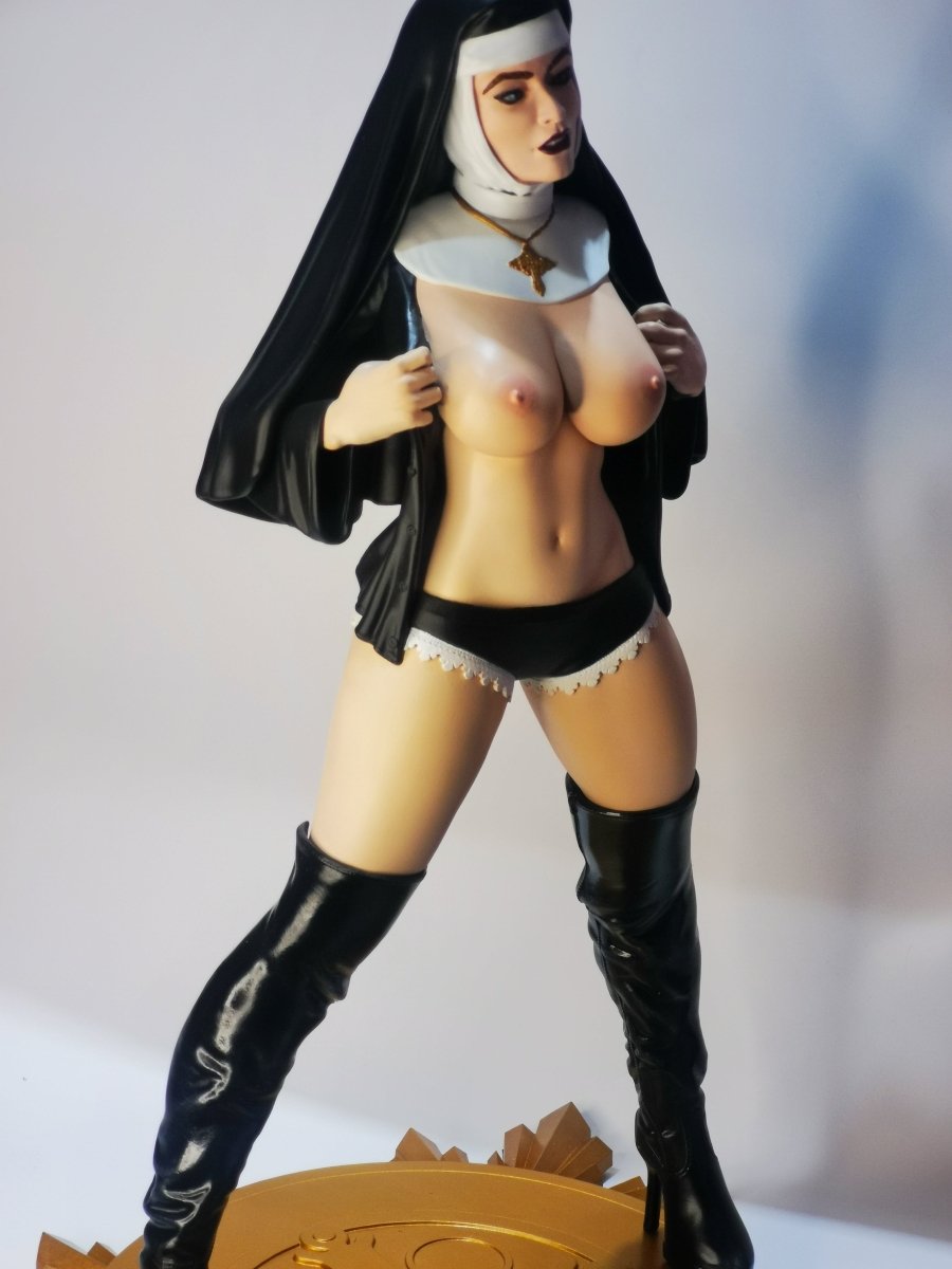 Beata a sexy nun NSFW 3D Printed figure Fanart