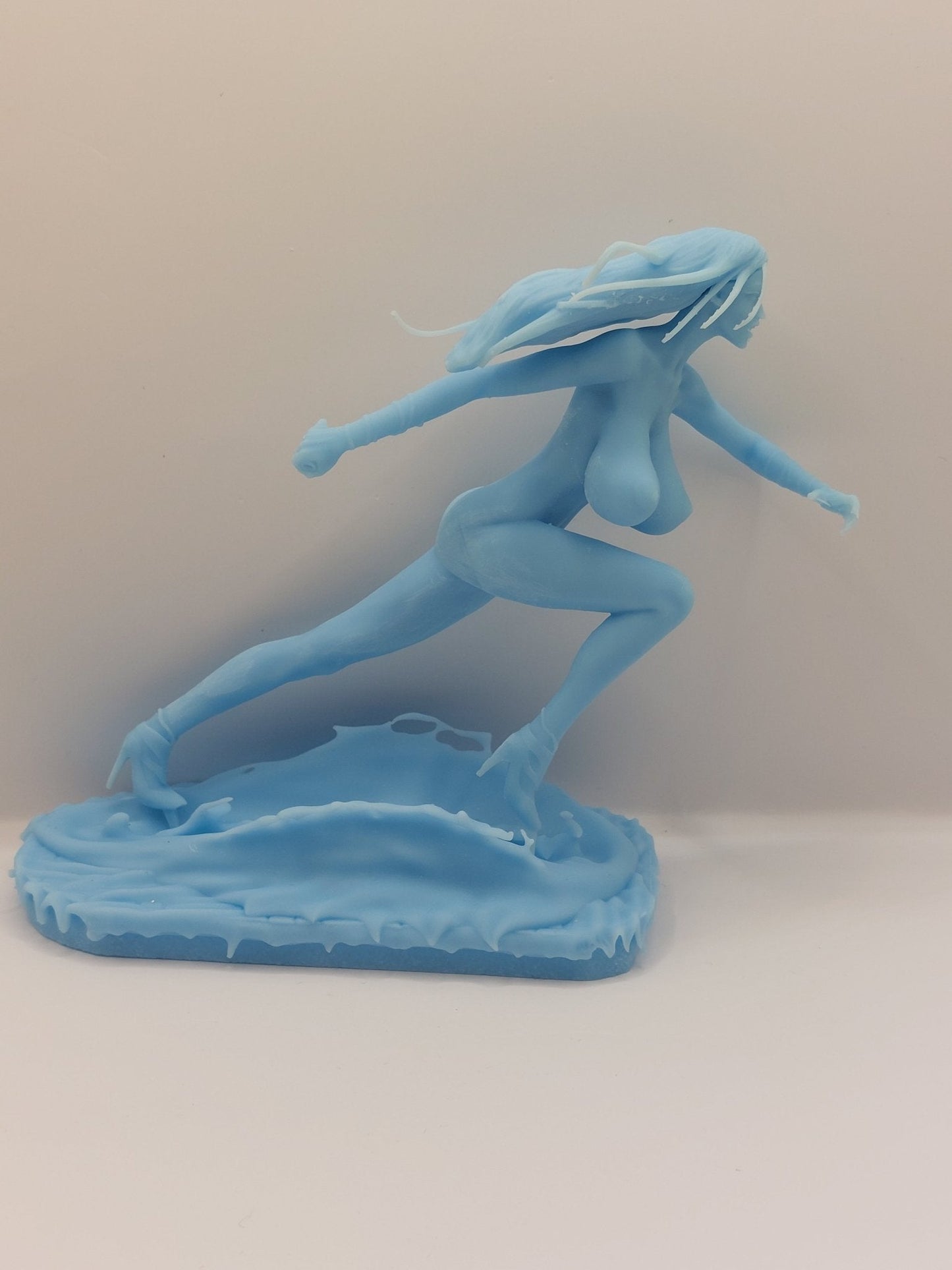 Carmilla Mature 3D-gedruckte 3D-gedruckte Miniatur-FunArt-Statuen und -Figuren und Sammlerstücke, unbemalt von ca_3d_art