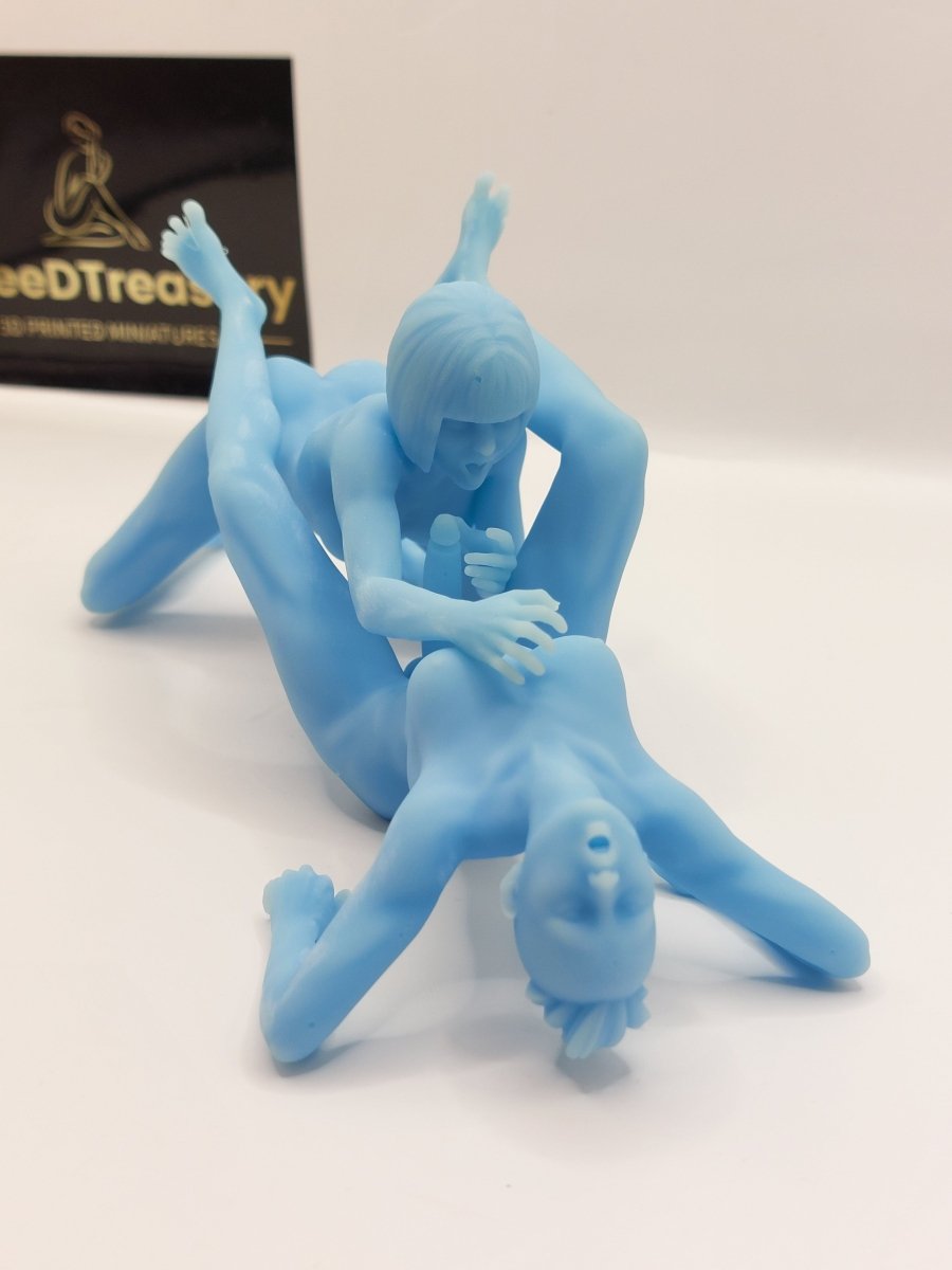 FUTANARI SEX 4 Naked 3d Printed miniature Resin Collectables Statues & Figurines