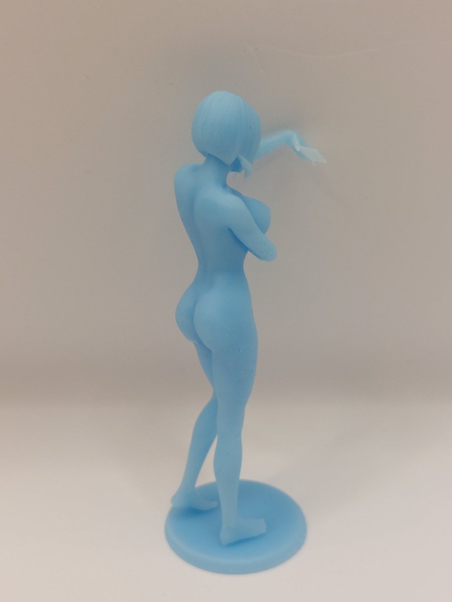 Julia takes a selfie of her boobs | NSFW 3D Printed Figurine | Fanart | Unpainted | Miniature by Mister_lo0l