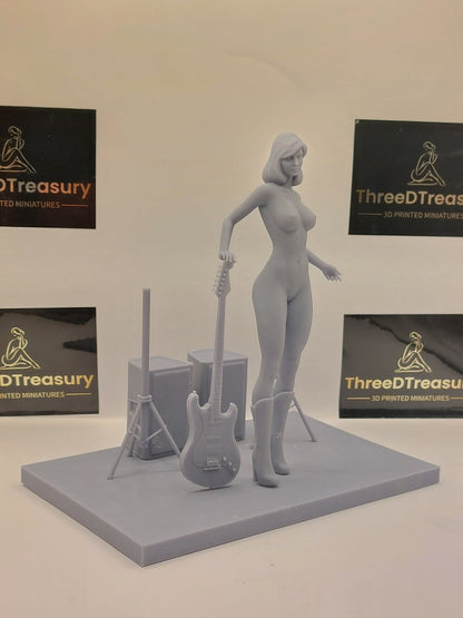 NSFW Resin Miniature Guitar Rocker Girl Nude Figure