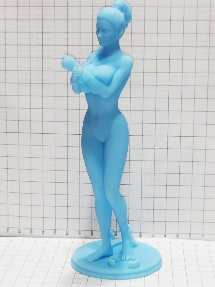 NSFW Resin Miniature Leila Slave