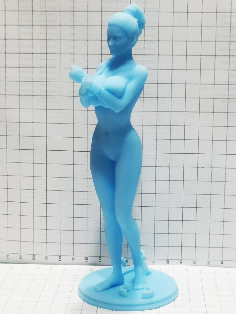 NSFW Resin Miniature Leila Slave