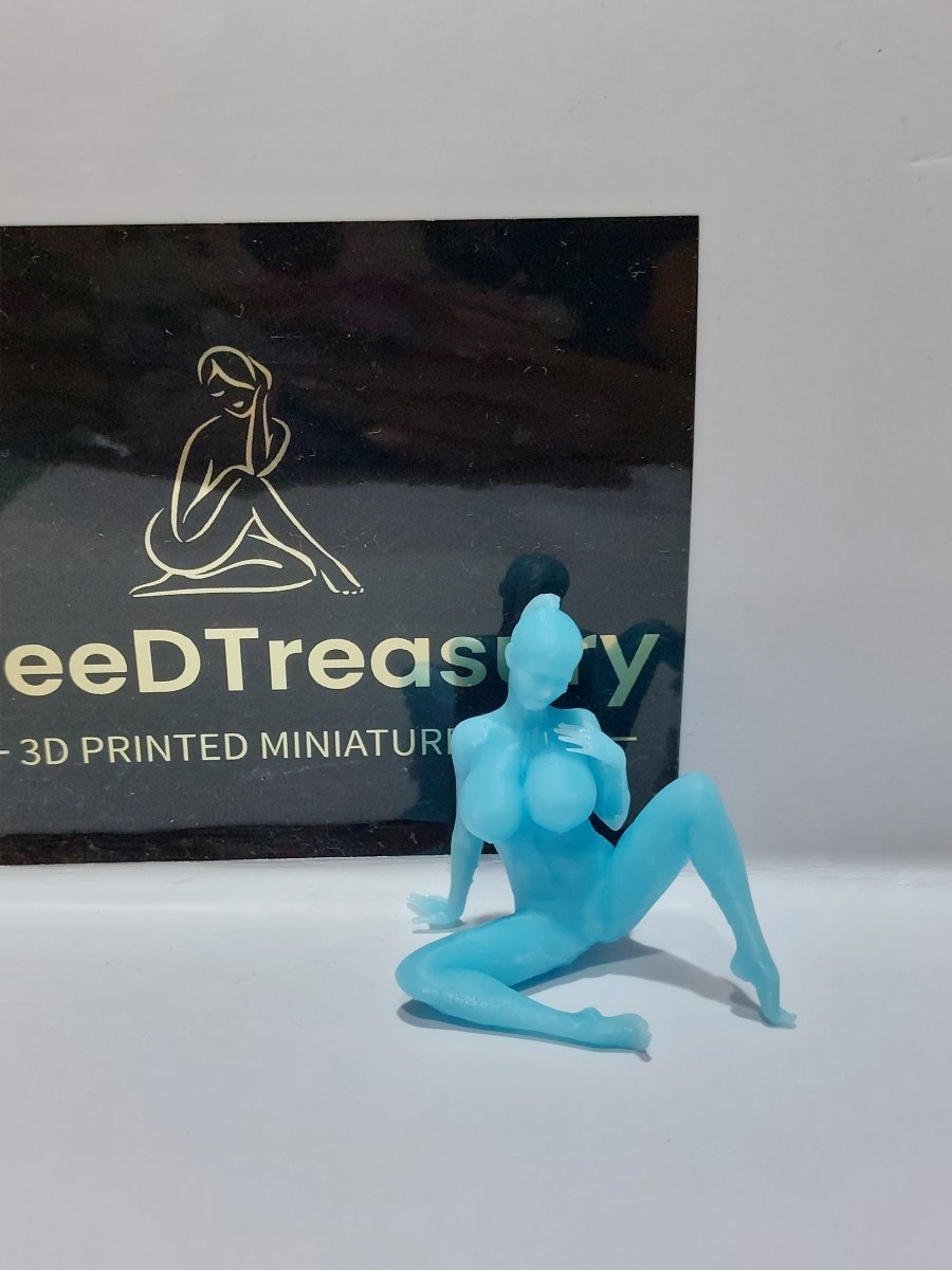 Posing Naked and Sexy 8 Nude 3d Printed Resin Miniature Unpainted Figure