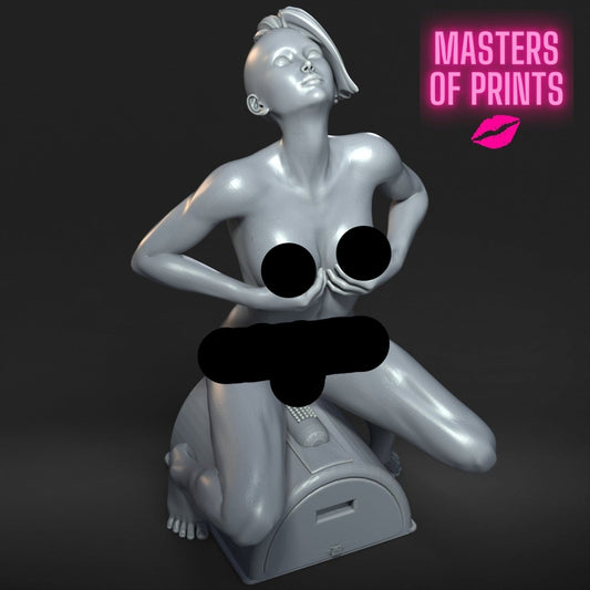 Single Saddle 14 Mature 3d Printed miniature FanArt by Masters Of Prints Collectables Statues & Figurines